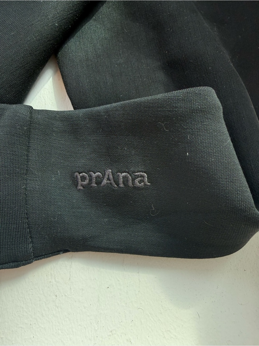 Prana Black Women’s Headband with Subtle Embroidered Logo